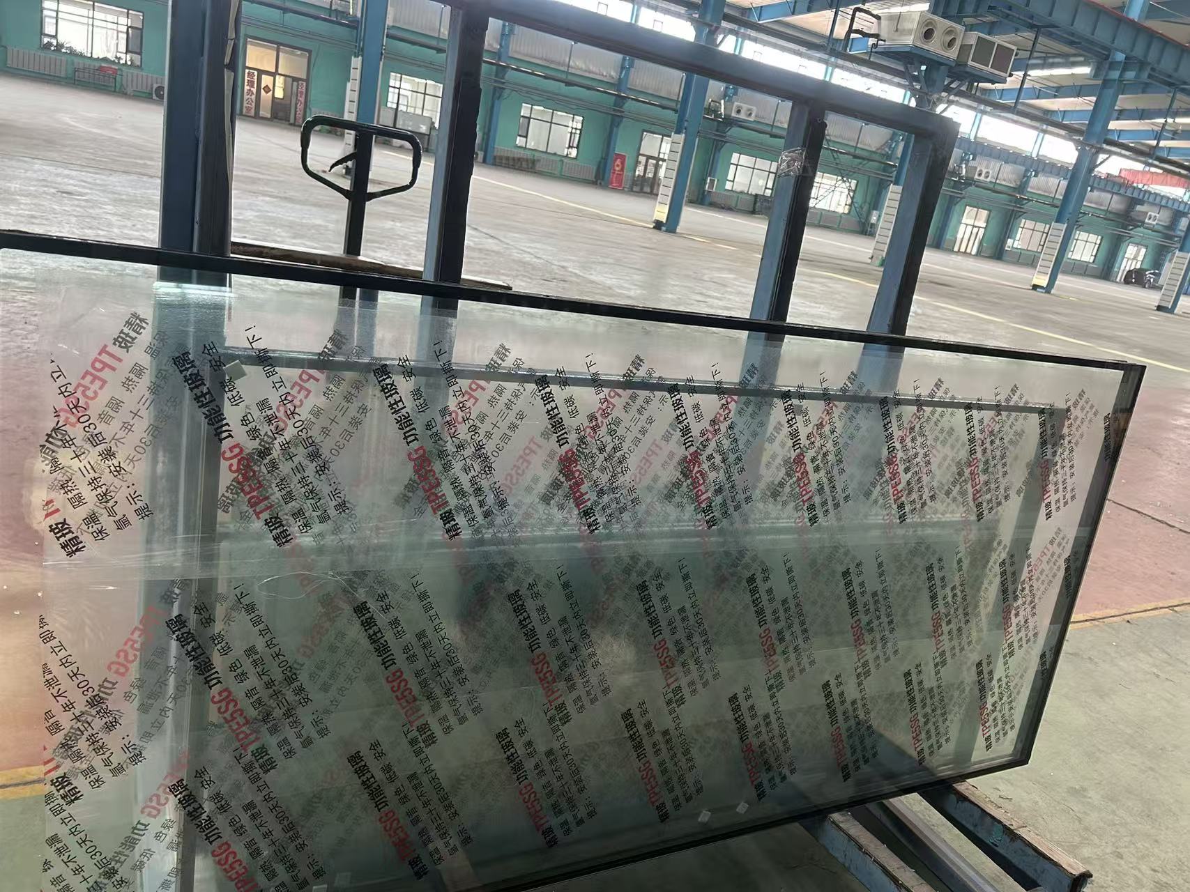 通辽市玻璃源头工厂夹层夹丝玻璃 - 方案